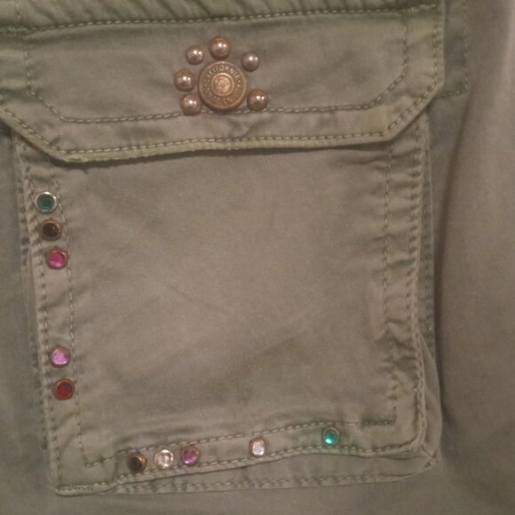 Robin's Jean Embellished Military Cargo Style pants - Picture 7 of 16